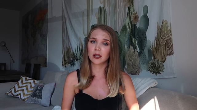 ПОЧЕМУ СОЦИАЛЬНЫЕ СЕТИ ПОРТЯТ ТВОЮ ЖИЗНЬ? Julia Hunt смотреть онлайн