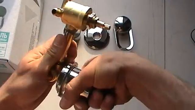 Как разобрать смеситель в душевой кабине. Из каких частей он состоит. Разбираем вместе. смотреть онлайн