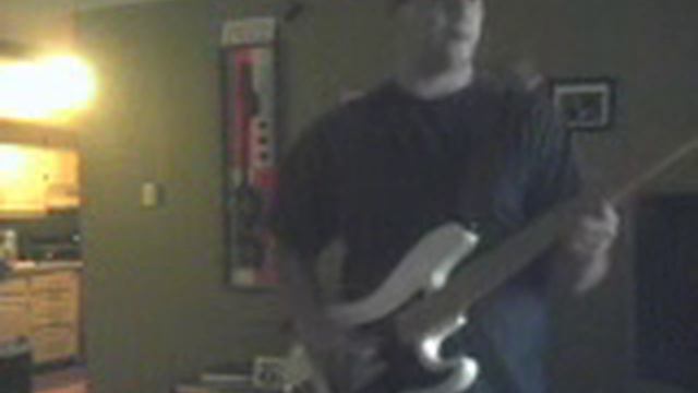 Rob Wright from Nomeansno influenced bass jam. смотреть онлайн