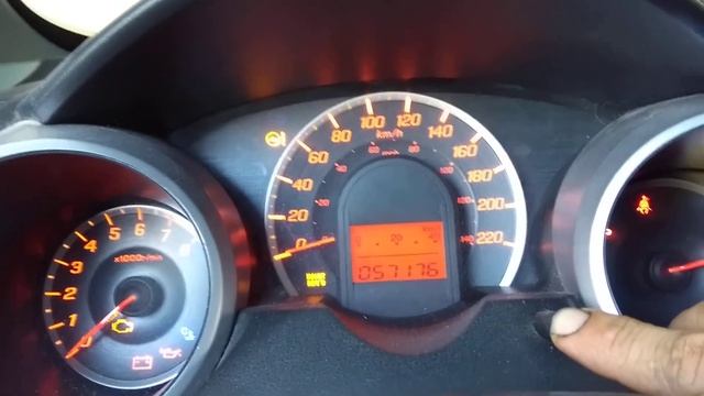 Honda fit borrar mantenimiento requerido смотреть онлайн