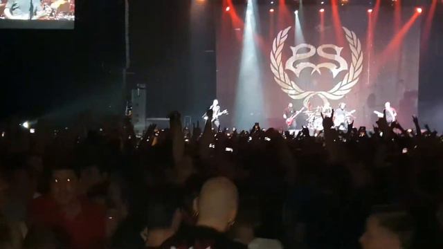 Stone Sour - Song 3@ live at Adrenaline Stadium (Moscow, Russia) смотреть онлайн