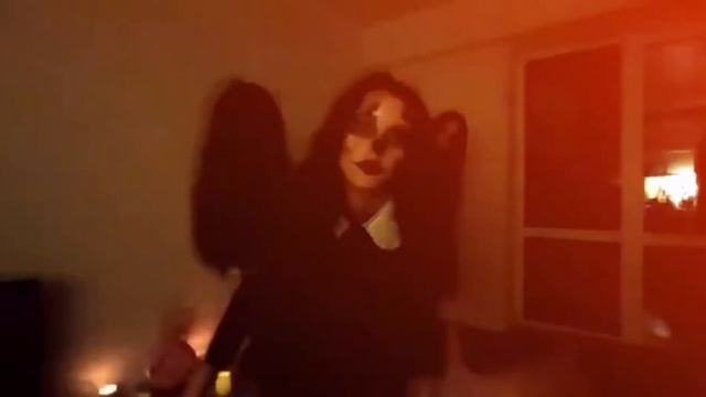 Семейка Адамс. Хэллоуин. Макияж своими руками. Ужастики смотреть онлайн