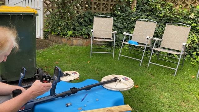 Minelab GPZ 7000 Quick Mods Test With Huge Interference In Rear Yard.
