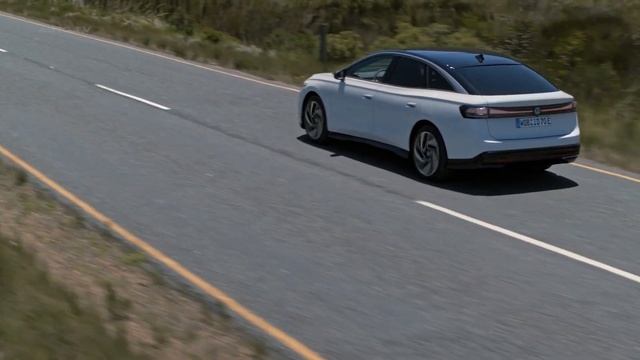 2025 Volkswagen ID.7 - Visual REVIEW, Aerodynamic Efficiency, Interior & Exterior