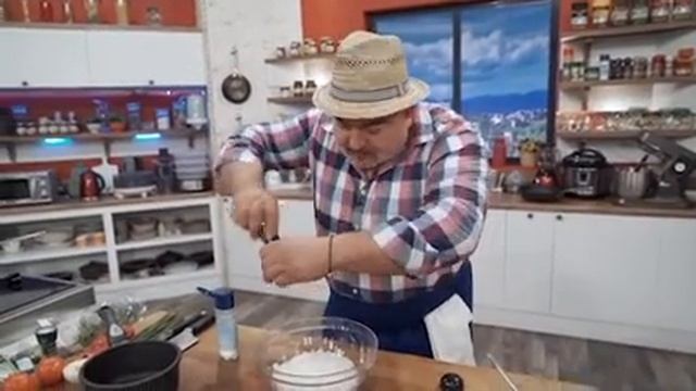 Оризова салата със свинско филе-Рецепта на деня от Бързо,лесно,вкусно-28.10.2015 г.