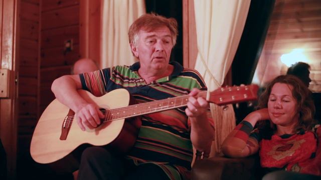 Булат Окуджава - Настоящих людей очень мало смотреть онлайн