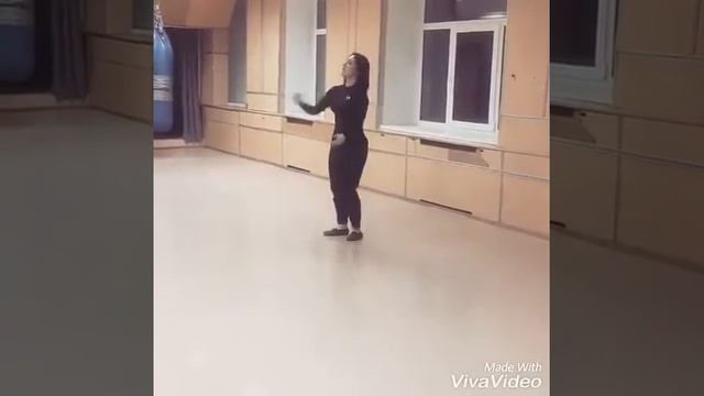 Красавица танцует лезгинка смотреть онлайн