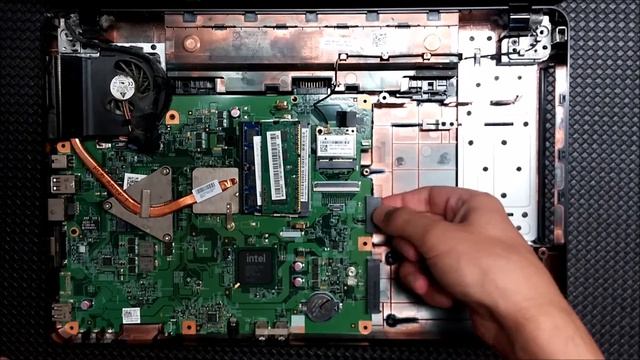 Dell Inspiron N5030 disassembly [no audio]. смотреть онлайн