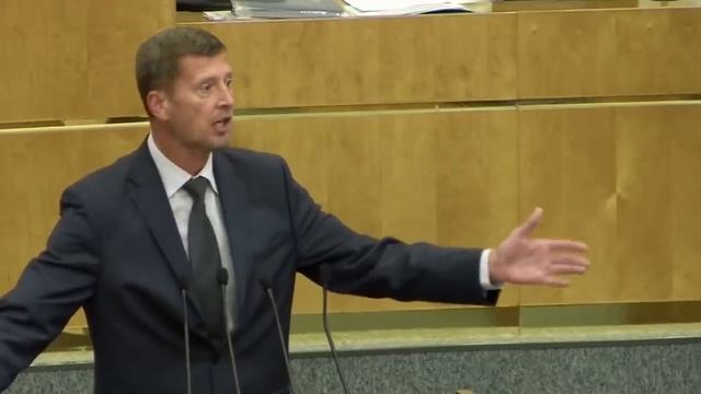 ПОЗОРИЩЕ! ЕДИНОРОСС ПРИЗНАЛСЯ В ЛЮБВИ К КОНСТИТУЦИИ, ОТКЛОНИВ ВАЖНЫЙ ПРАВОВОЙ ЗАКОН! смотреть онлайн