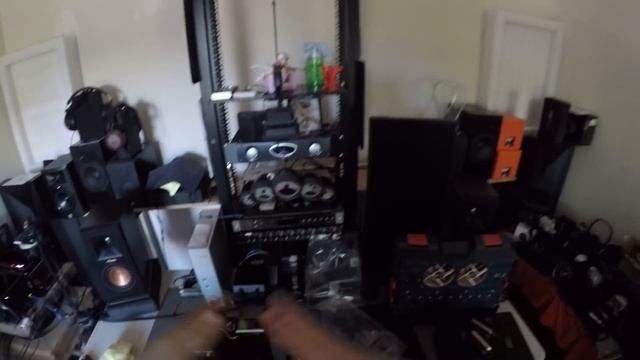 Z Review - ELAC Uni-Fi UB5 (They are Awaited...) смотреть онлайн