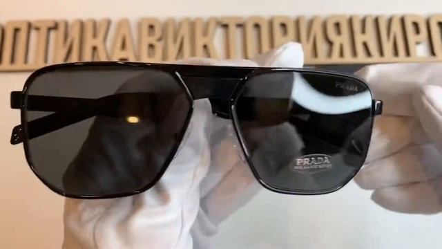 Очки солнцезащитные 60W 1АВ-5S0 Prada c футляром смотреть онлайн