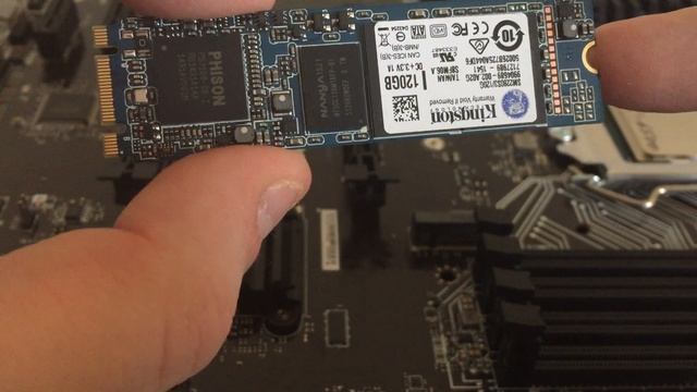 Как установить SSD M.2 на материнскую плату смотреть онлайн
