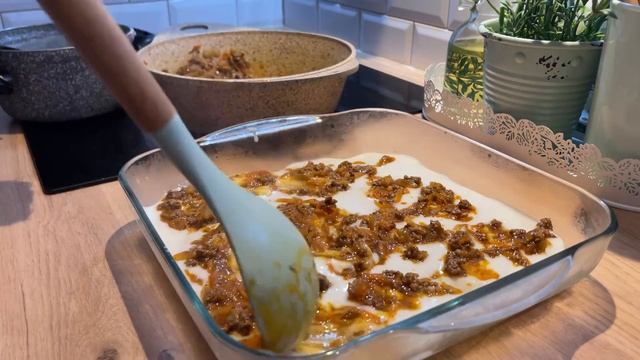 ЕДЕМ В ГОСТИ НАВЕСТИТЬ НОВОРОЖДЁННОГО?КАК Я ГОТОВЛЮ ЛАЗАНЬЮ?БОЛЬШОЙ ВЛОГ/Как все успеть смотреть онлайн