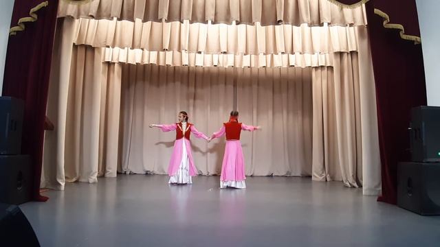 Хореографический коллектив "Весёлые каблучки", 1, Башкирский танец "Тыпырзак". Премия "Андрюша-2022 смотреть онлайн