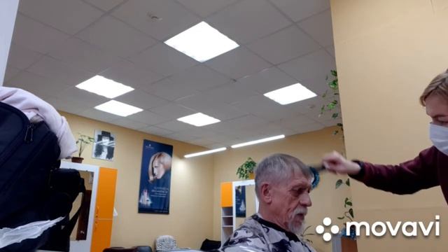 # мужскаястрижка#полубокс# Модельная мужская стрижка.Стрижка бороды и усов смотреть онлайн