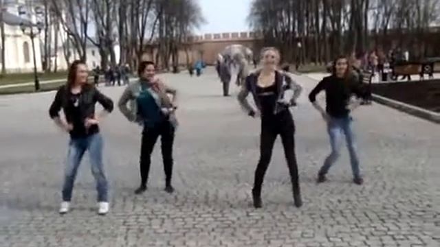 Раз,Два,Три,Четыре на главной площаде Великого Новгорода! смотреть онлайн