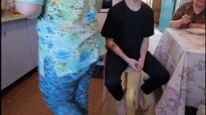 Мем | Вот спасибо, Наталь, мне бы и не приготовить, такого дерьма! Оригинал мема