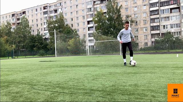 ТОП-5 крутых финтов, которые ВСЕГДА РАБОТАЮТ! Простые финты в футболе (Сможет начинающий) смотреть онлайн