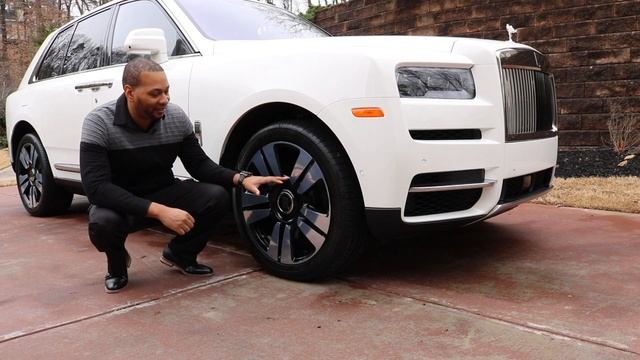 The Most Luxurious SUV You Can Own: The Rolls-Royce Cullinan смотреть онлайн