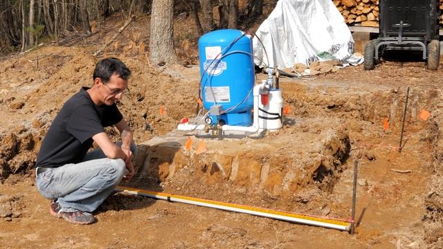 Off Grid Home Build (#9): Building a Block Well House (Part 1) смотреть онлайн