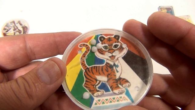 Cracker Jack Prizes Vintage 1970's Premium Toys Pinball Games Mazes смотреть онлайн