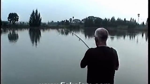 Predator fishing for Arapaima or Pirarucu at IT Lake Monsters. смотреть онлайн