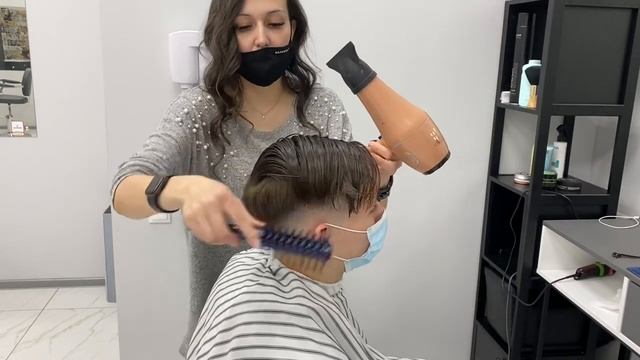UNDERCUT/Step 2/КАК ПОДСТРИЧЬ И УЛОЖИТЬ АНДЕРКАТ смотреть онлайн