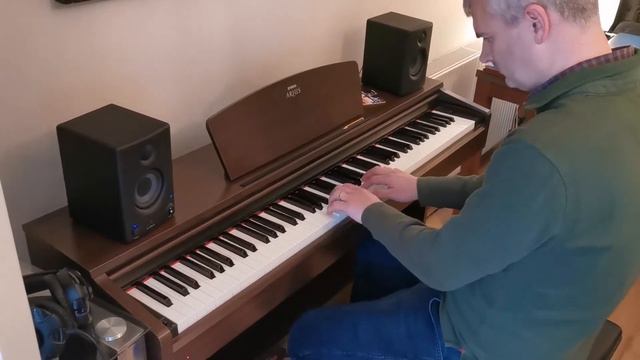 Hans Zimmer Interstellar: First Step piano solo смотреть онлайн