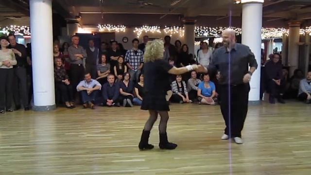 Andrew D'Angelo & Teddy Kern - Improv Smooth Swing смотреть онлайн