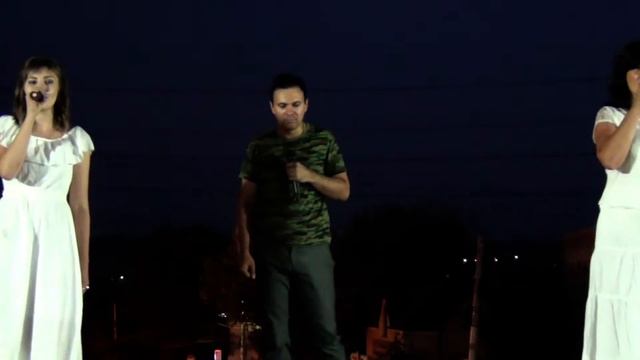 Шоу группа Вернисаж Встанем смотреть онлайн