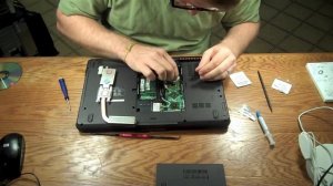 Dell Inspiron 1545 or 1546  Fan Cleaning   The Right Way