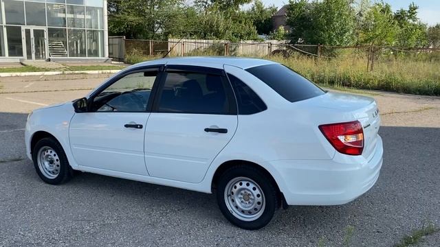 Lada Granta 2019 1.6 МТ (ДЦ ЛАДА) смотреть онлайн