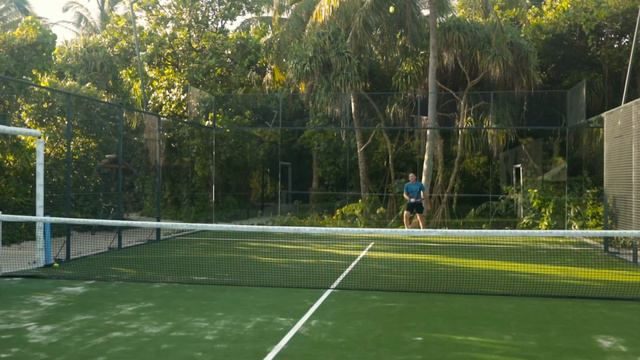 Baa atoll's first ever Padel Tennis Court opens at Vakkaru Maldives смотреть онлайн
