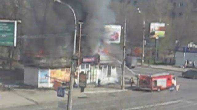 Горит "плюс" на 7ой Гвардейской, Волгоград смотреть онлайн