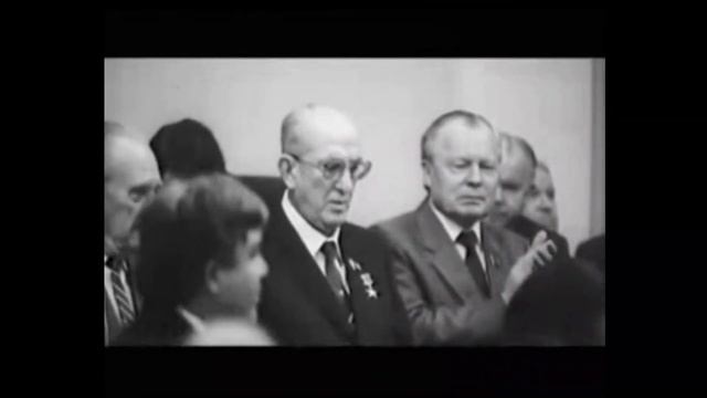 Тема 7 СССР в 1945-1991 гг.mp4 смотреть онлайн