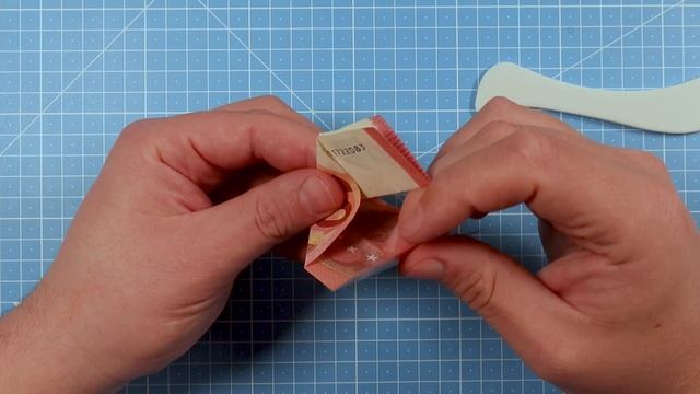 10 Euro Origami Butterfly | How To Fold A Euro Origami Butterfly With A 10 Euro Note смотреть онлайн