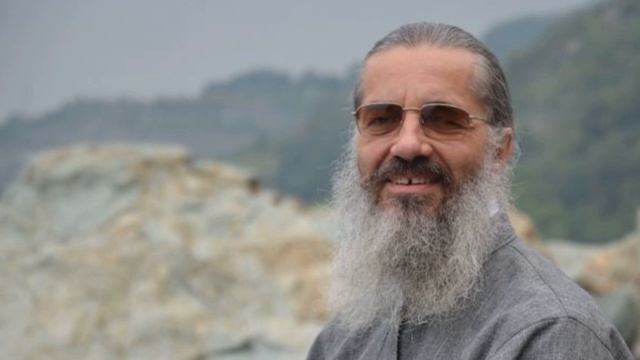 Встреча пророка Моисея с Господом. Неопалимая купина. Десять казней египетских. Архимандрит Амвроси смотреть онлайн