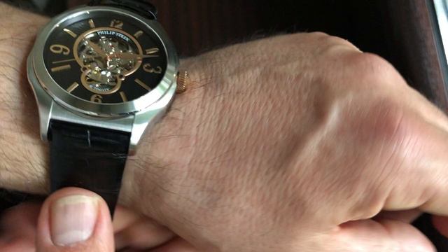 Philip Stein Prestige Skeleton 47 mm смотреть онлайн