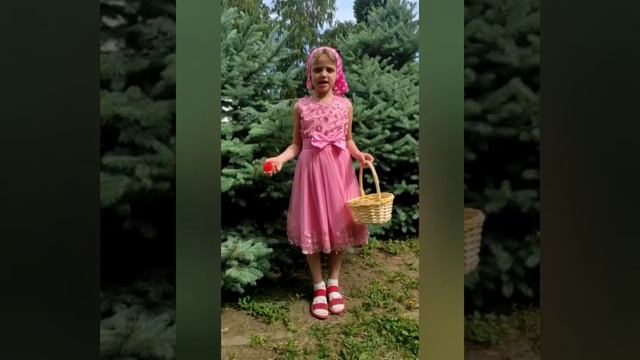Зенченко Светлана,6 лет Чтение наизусть. Стихотворение "Ягодка на ягодке" смотреть онлайн