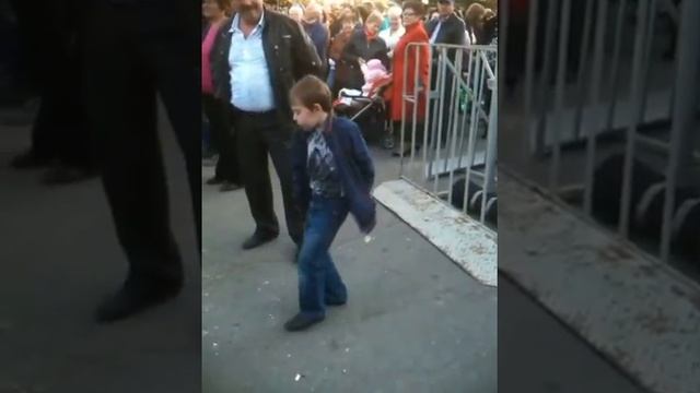 Изображение R avi 2 смотреть онлайн