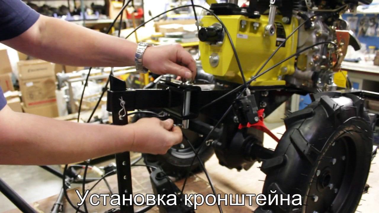 Champion DC1163E: сборка из коробки смотреть онлайн