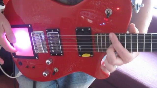 Manson guitar MB1 kaoss + sustainer смотреть онлайн