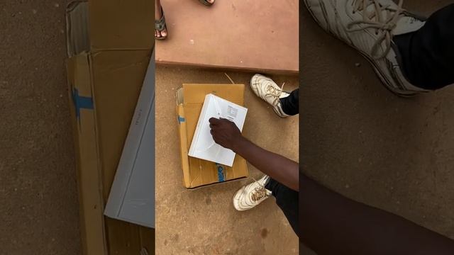 Apple iPad 8th generation unboxing by flipkart delivery boy смотреть онлайн