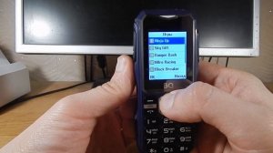 Мобильный мини танк.Обзор мобильного телефона BQ 1842 tank mini .