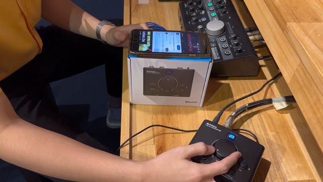 Presonus Microstation BT смотреть онлайн