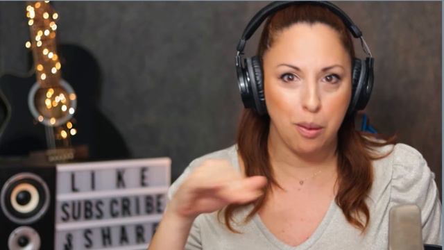 DIMASH | LEYLA | PURA ENERGÍA | Vocal Coach Reaction & Analysis смотреть онлайн