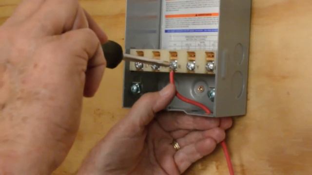 Wiring Control Box 3W 4 in Pump смотреть онлайн