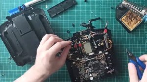 Radiomaster TX16S: разборка и замена тумблеров