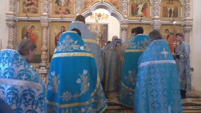 Праздничная Божественная литургия в честь иконы Божьей Матери всех скорбящих радость 1. 01 смотреть онлайн