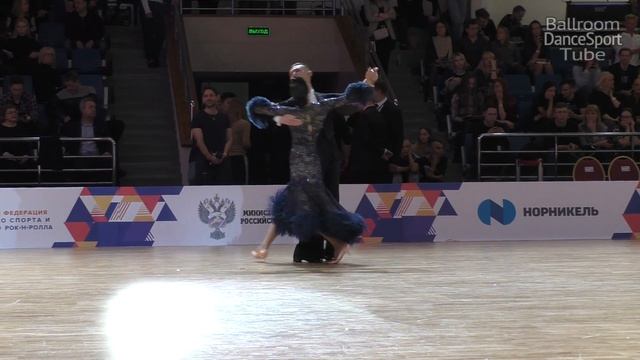 Solo SlowFoxtrot Professional = Andrey Motyl & Ekaterina Kim = Russian Championship 2019 смотреть онлайн